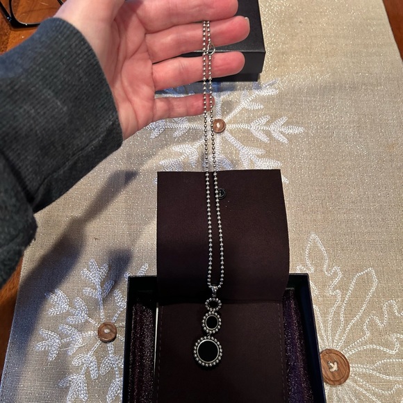 Lagos S/S Maya Onyx Inlay 3 Circle Pendant - Picture 3 of 5